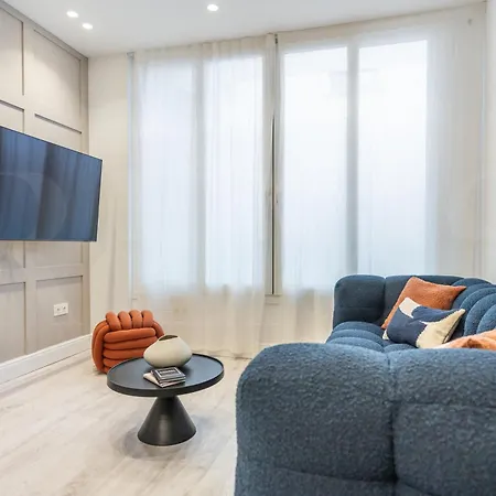 Modern & Stylish 3br In The Heart Of By Rems Apartment