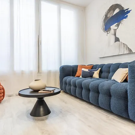 Modern & Stylish 3br In The Heart Of By Rems Apartment Malaga