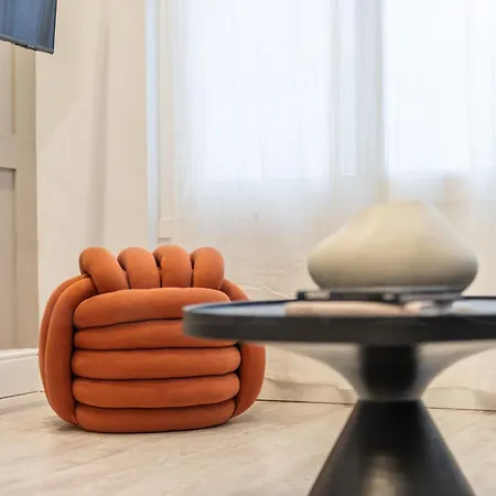 Apartman Modern & Stylish 3br In The Heart Of By Rems
